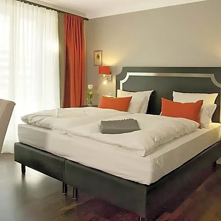 إيم هوف 3*