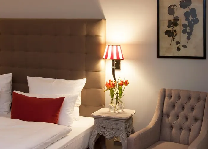 Hotel Im Hof 3*